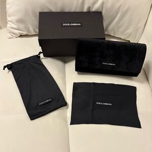 NEW Dolce & Gabbana Black Sunglasses Case with Pouch Lens Cleaning Cloth and Box
